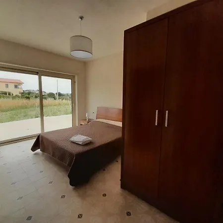 Mari-luna Guest house